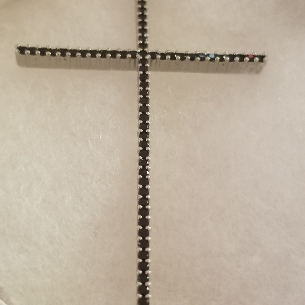 AAA Black Zircon & Silver Cross Necklace - Picture 5 of 9